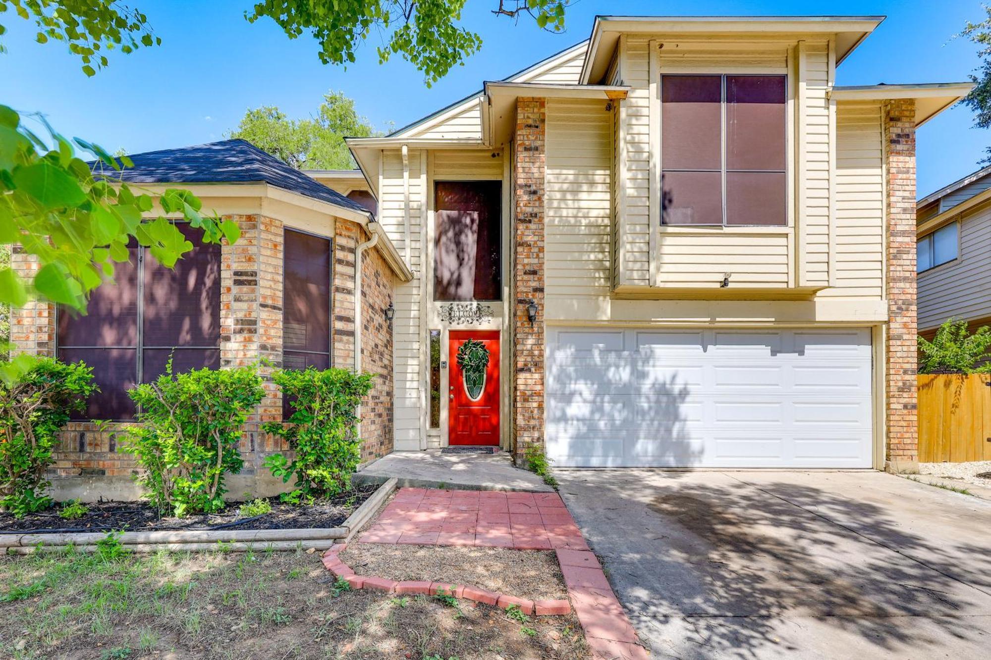 Spacious San Antonio Home Google Fiber, Game Room Exterior photo